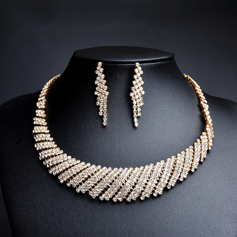 

Full Diamond Crystal Gold Earrings Necklace Set Ladies Fashion Banquet Party Accessories