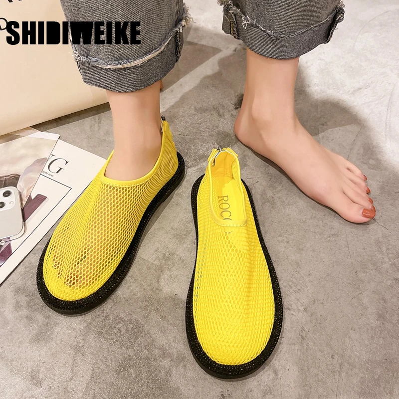 

Women Casual Shoes Light Sneakers Breathable Mesh Summer Vulcanized Shoes Outdoor Slip-On Sock Shoes vc670