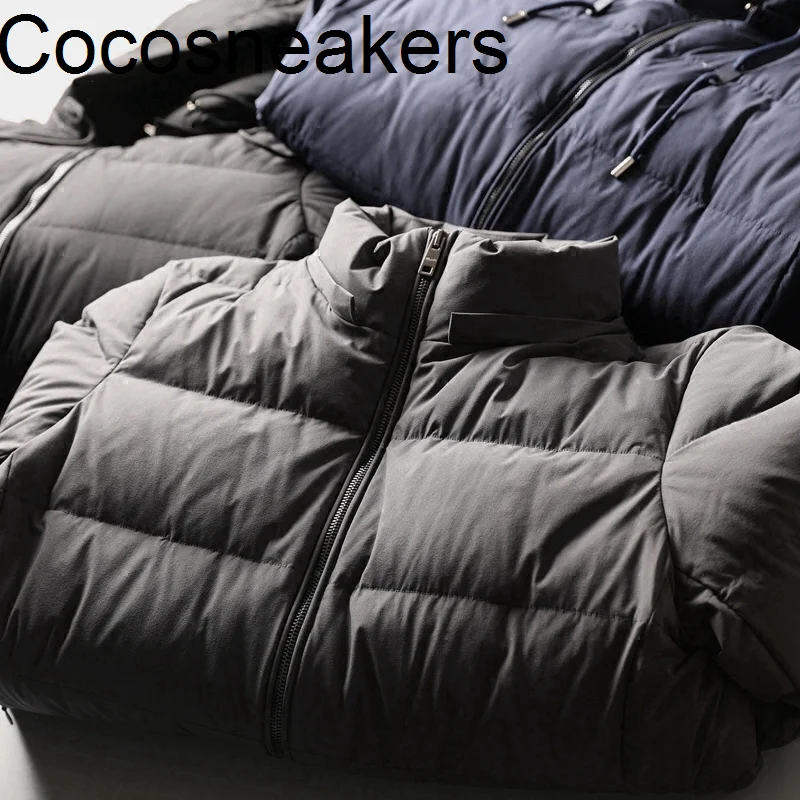

men's Soft down and winter comfortable jacket close fitting warm thick fluffy down jacket detachable hat down jacket men's