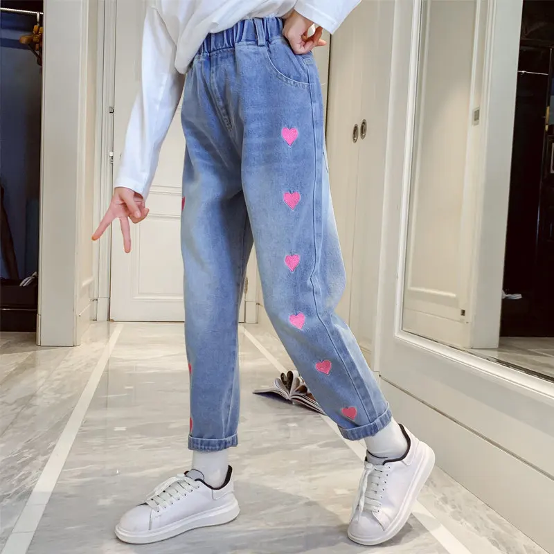 

Children Pants New Autumn Fashion School Teenage Girls Jeans With Embroidery Heart High Waist Trousers 5-13 Years Kids Clothes