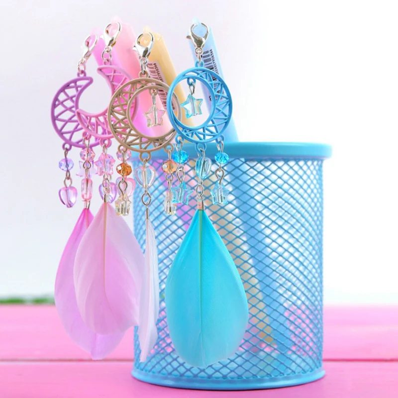 

1pcs Cute Kawaii Moon Feather Pendant Gel Pen School Office Supply Stationery Pen ZMONH