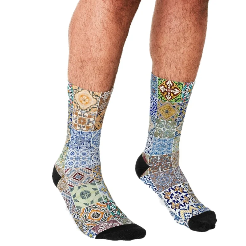 

2021 Funny Socks Men harajuku Pug Dog Illustration Printed Happy hip hop Men Socks Novelty Skateboard Crew Casual Crazy Socks