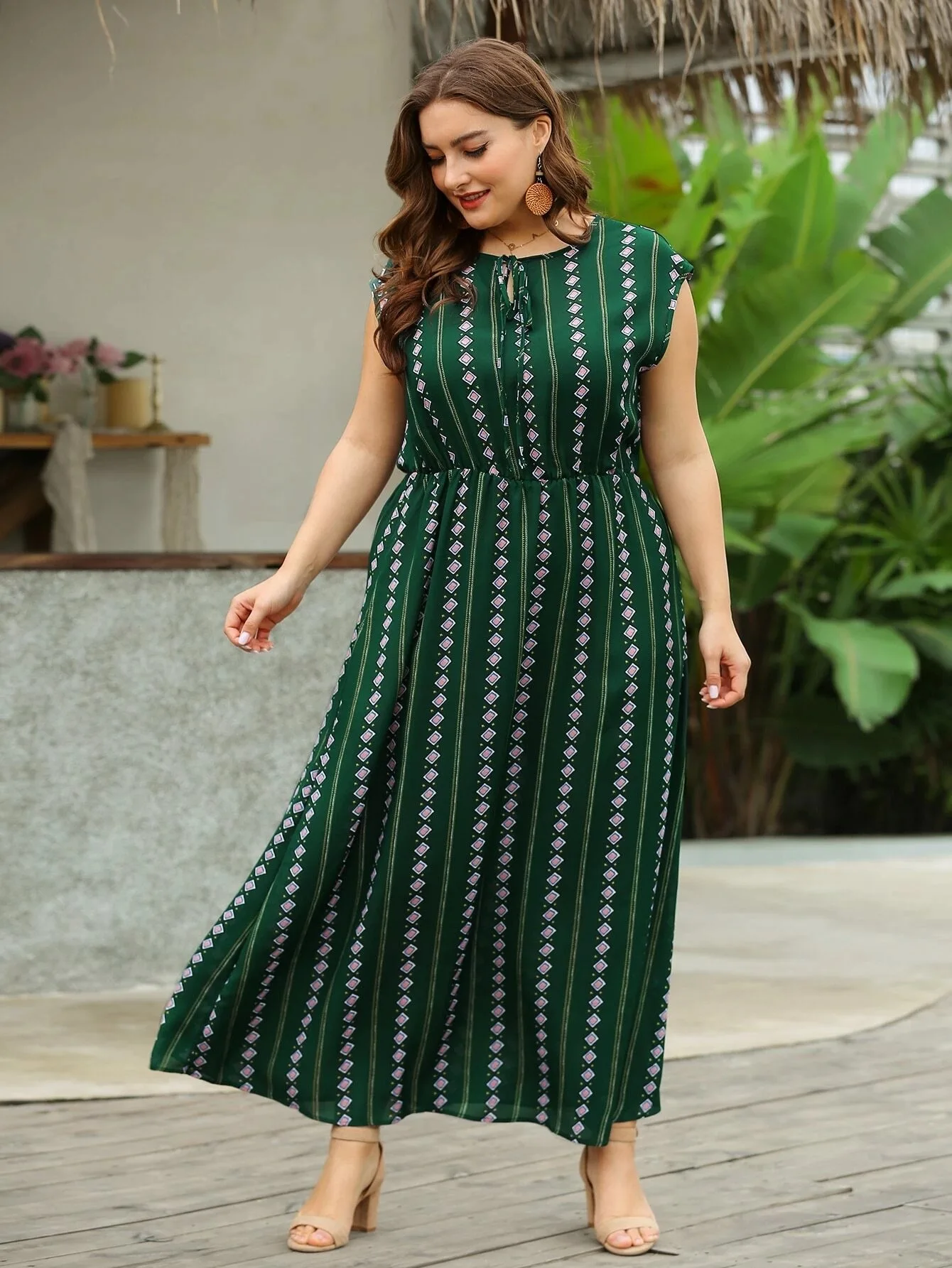 

6XL Plus Size Sleeveless Dresses Women Bohemian Office Fashion Empire Casual Muslim Chiffon Geometrical Long Robes for Ladies