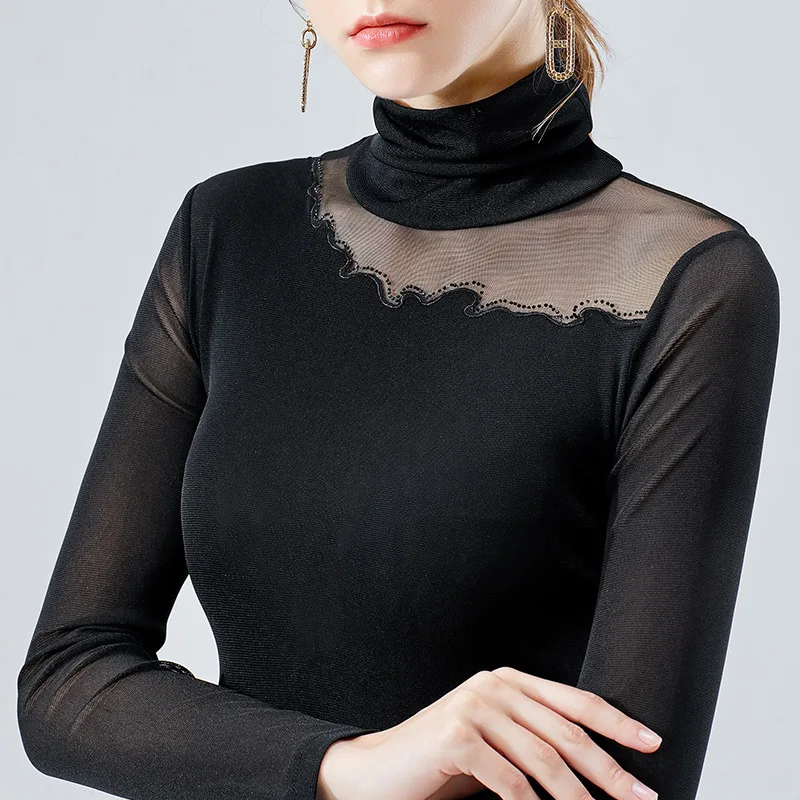 

Black high collar base coat with long sleeves for women in autumn and winter