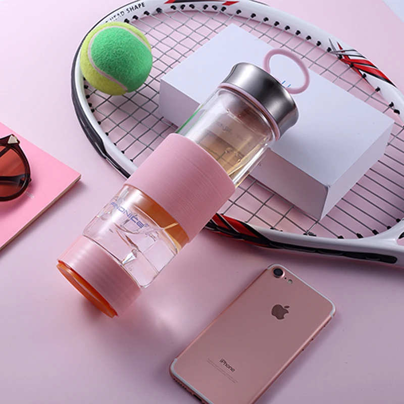 Розовое стекло которое можно использовать в качестве держателя для мобильного