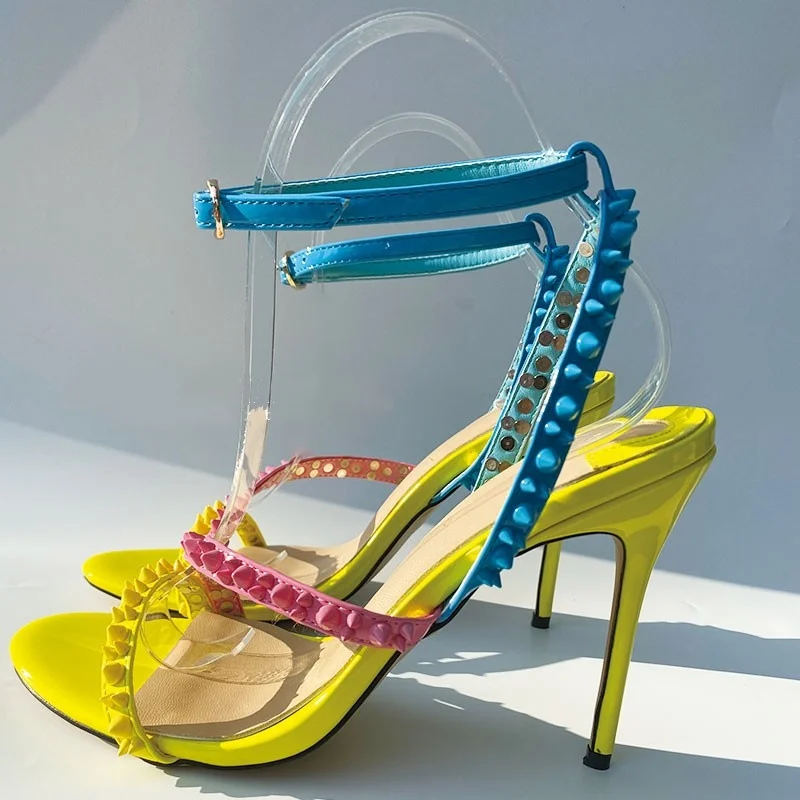 

Новинка, босоножки на высоком каблуке с заклепками желтого, розового, синего цвета, лоскутные классические туфли с ремешком на щиколотке, св...