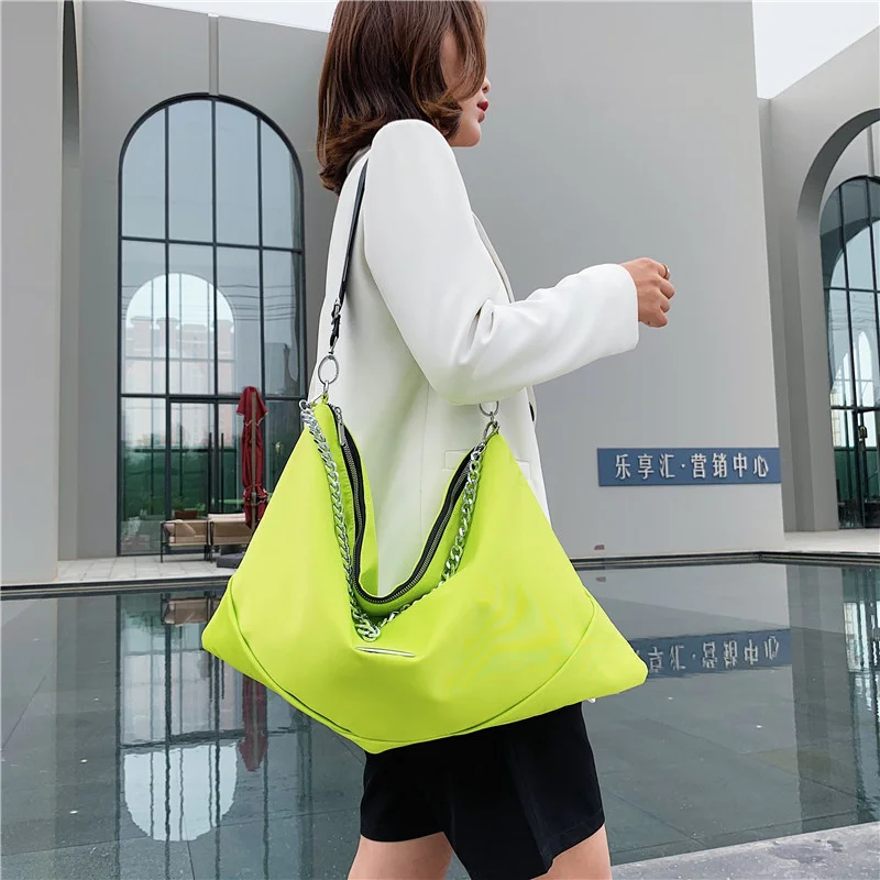 

Summer 2021 Korean Large Capacity Shoulder Bags Fashion Western style chain Messenger bag High quality Nylon Handbags Bolsas