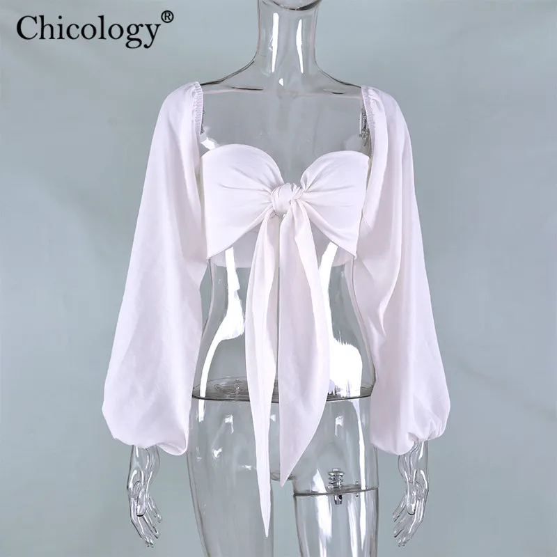 Элегантный женский кроп топ Chicology на шнуровке с длинным рукавом фонариком сезон