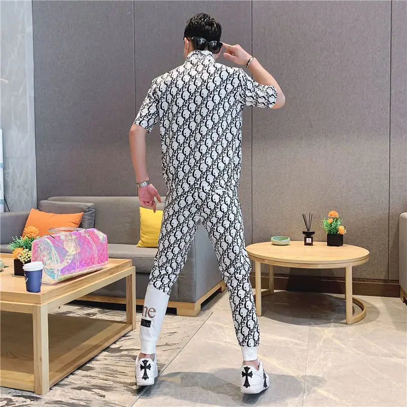 

Men 's New Clothes 2021 Summer Ice Silk Suit Cardigan Zipper Stand Collar Short Sleeve Ankle-length Pants Two - Piece Suit Fashi