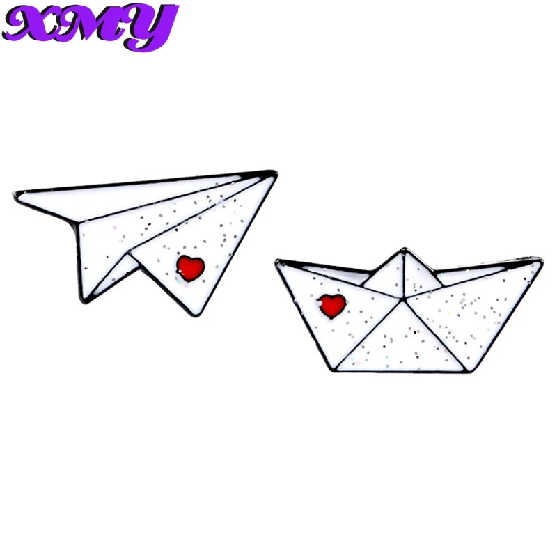 

Origami Paper Airplane Paper Boat Enamel White Handcraft Lover Brooch Metal Badge Pin Cute Trendy Kids Costume Jewelry Gift