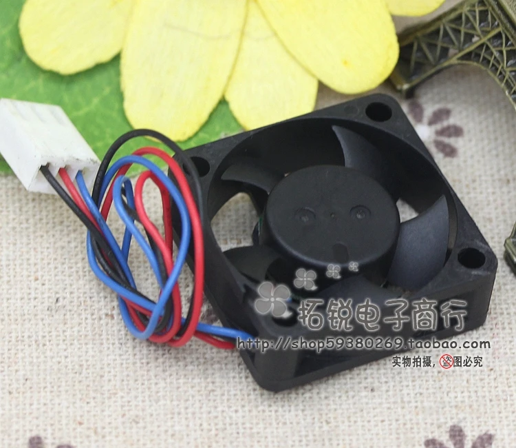 

Delta Delta Afb0312la 3010 12v 0.08a 3cm Three-Wire Speed Double Ball Mute Fan