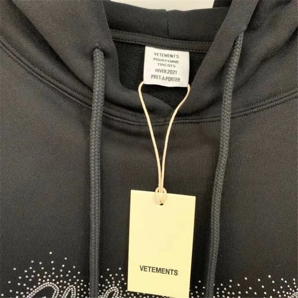 

VTM Reflective Rhinestone Pullovers Men Women High Quality Bling Letters Vetements Hoodie Hooded