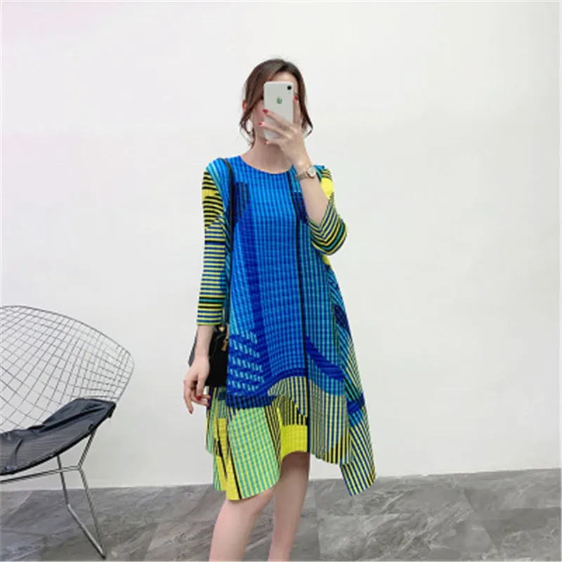 Женская одежда Miyake fold 2020 Большие Размеры свободное платье темперамент покрывает