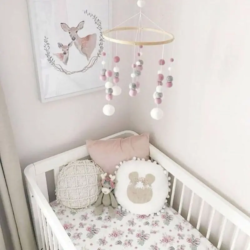 

Baby Crib Wool Ball Mobile Rattle Wind Chime Bed Bell Toys Kids Room Hanging Decoration