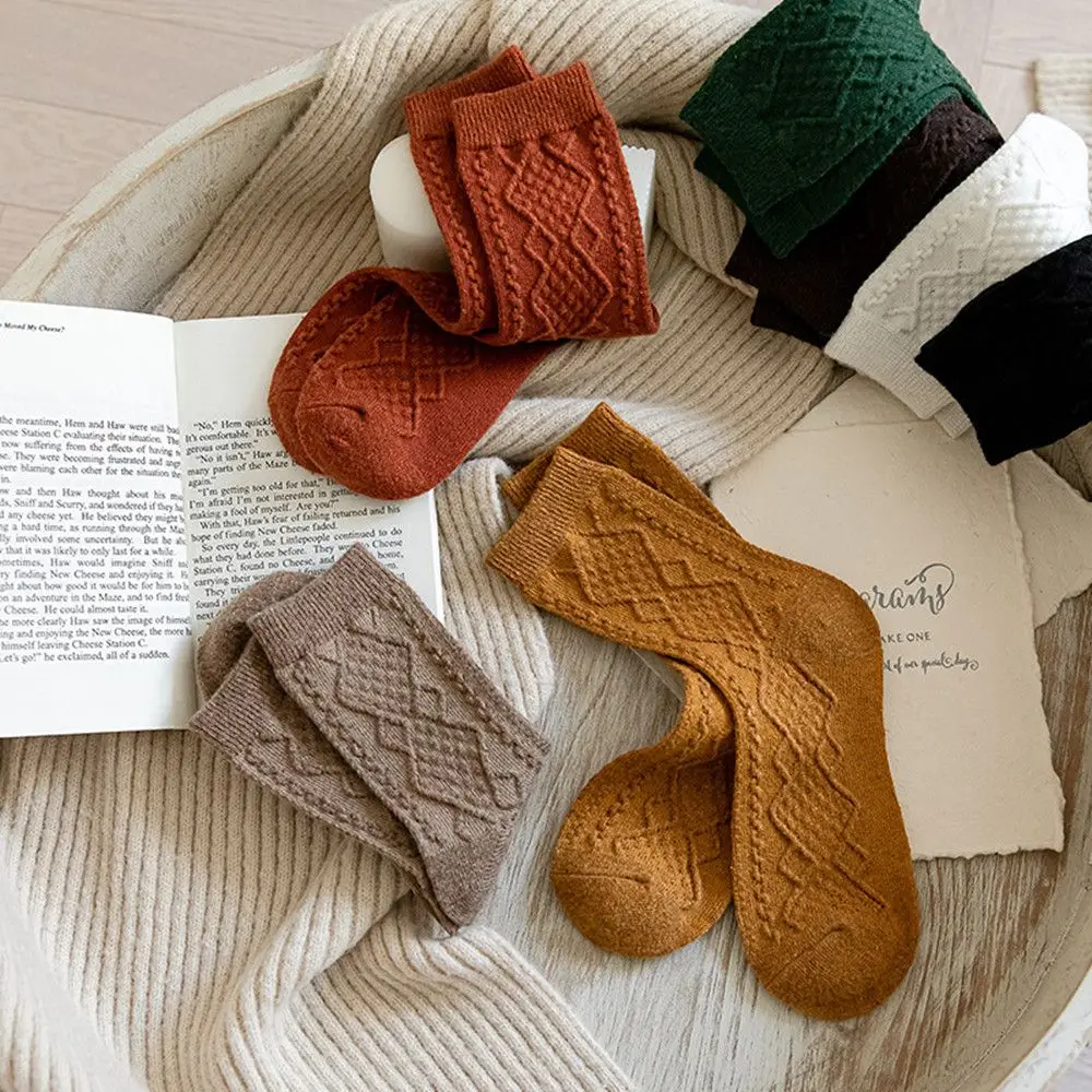 

Breathable Vintage Thermal Soft Thick Long Socks Cashmere Wool Winter Warm Woman Solid Socks