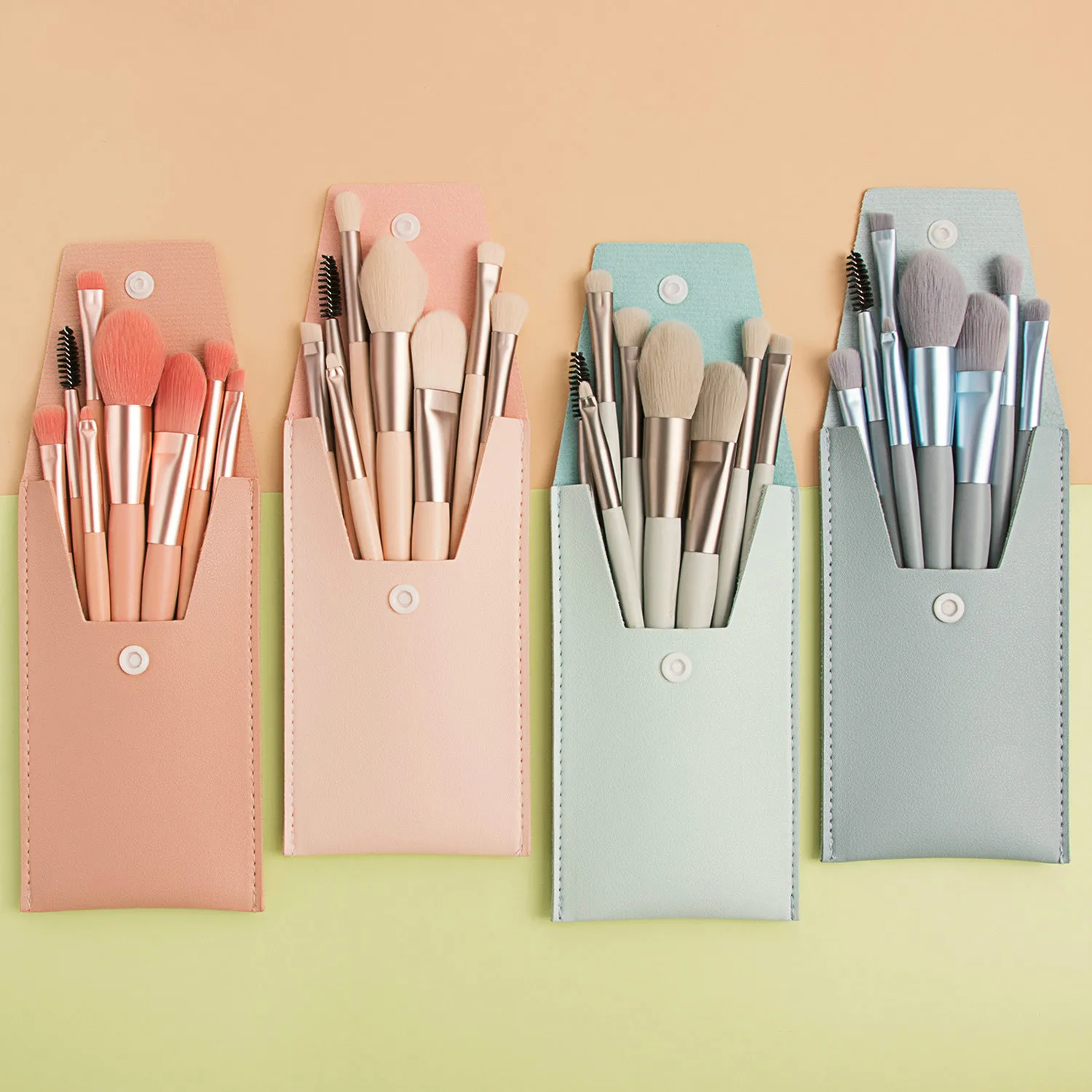 

Mini Travel Portable Soft Makeup Brushes Set Eye Shadow Foundation Powder Eyelash Lip Concealer Blush Makeup Brush Set 8pcs/bag