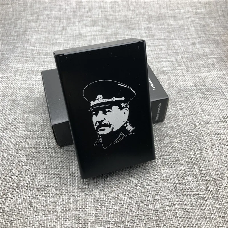 black Август Сталин алюминиевый сплав портсигар лазерные резные советское соединение Сталин сигареты коробки курительные Держатели - Color: black