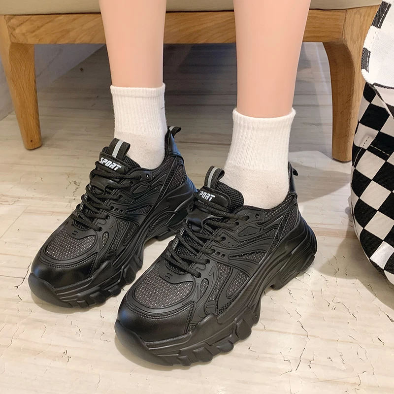 

Зимние новые женские массивные кроссовки, повседневная обувь для папы, спортивная обувь на толстой подошве