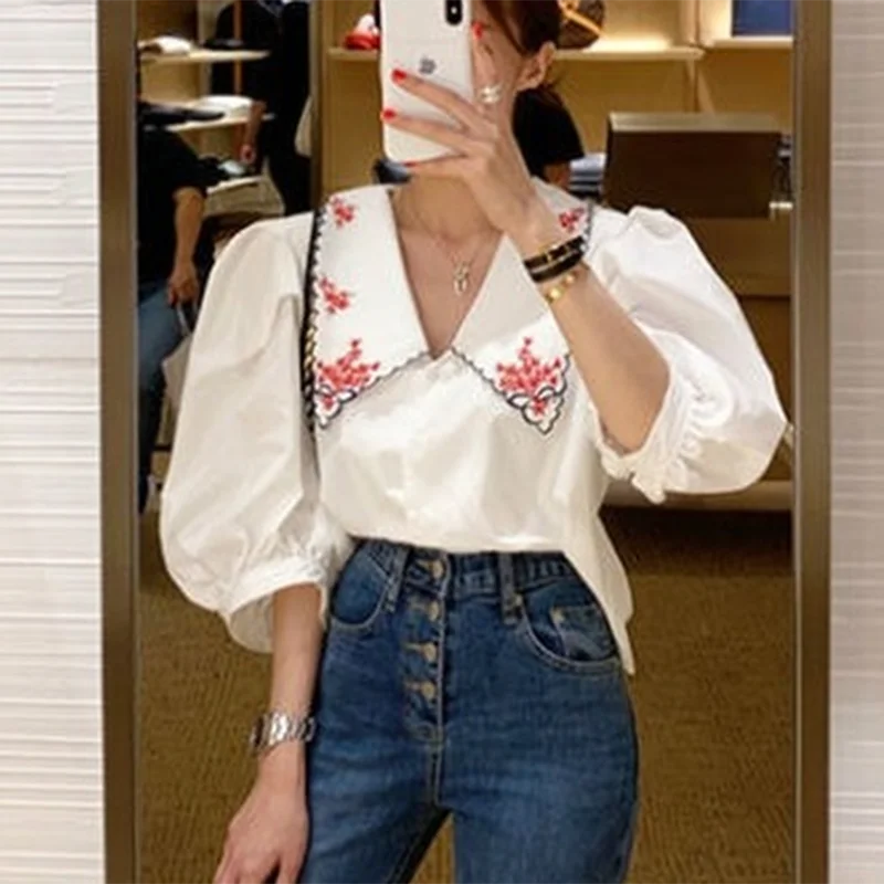 

Puff Short Sleeve Summer Blouse Floral Embroidery Turn-down Collar Women Shirt Korean Solid Loose Tops Camisas De Mujer 14173