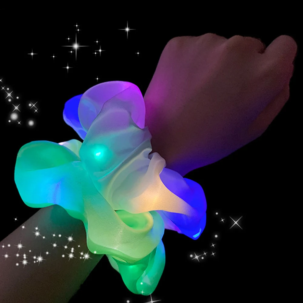

2020 Girls LED Luminous Scrunchies Hairband Ponytail Holder Headwear Elastic Hair Bands Solid Color Hair Accessories Christmas