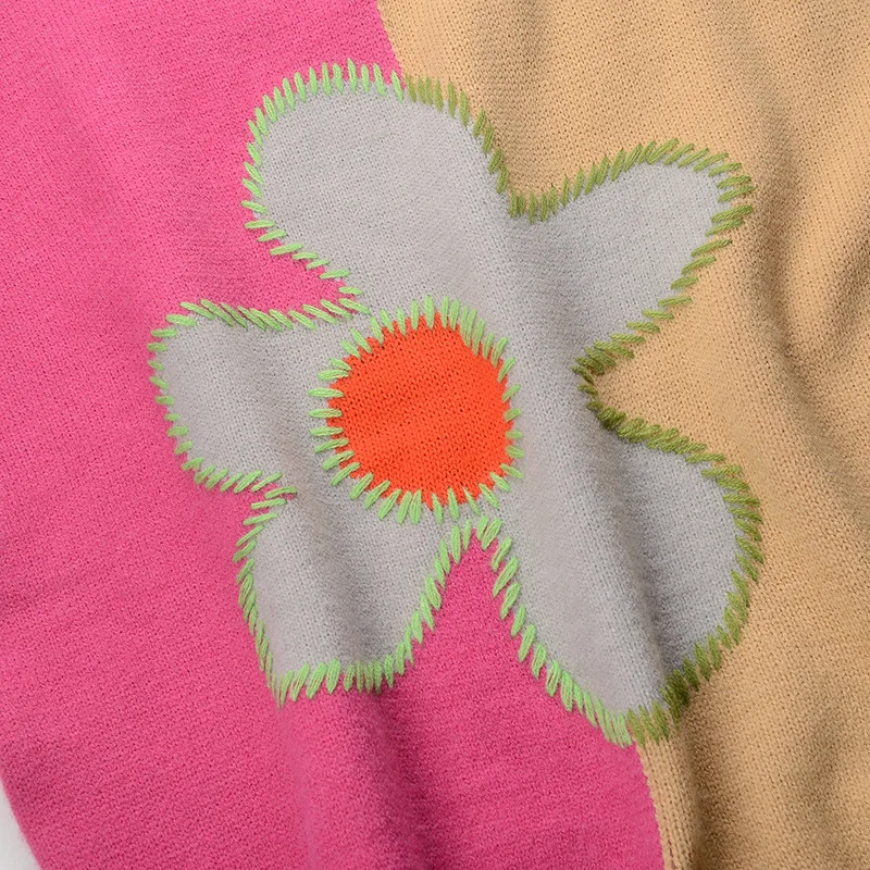 

Fannic 2020 Winter Flower Embroidered Long Sleeve Knitted Round Neck Pullover Sweater Women