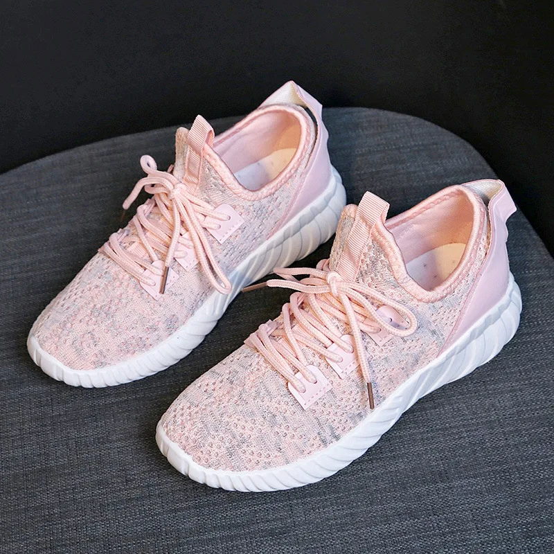 

2019 Spring new breathable sports female Korean version of the White Shoe Girls INS fly weaving running student board shoes