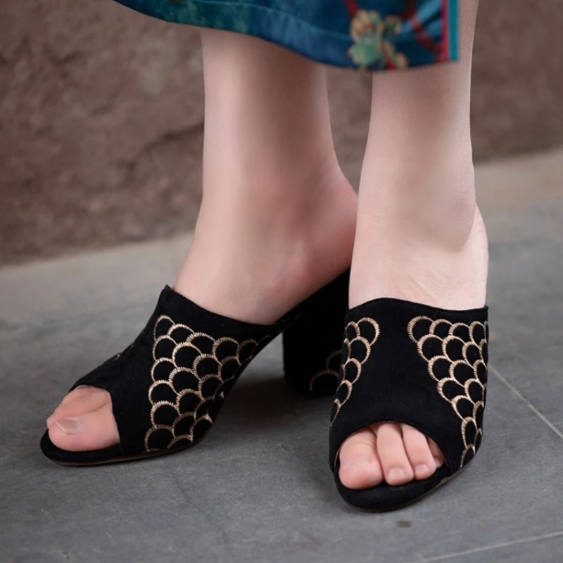 

Taoffen Fashion Women Sandals Shoes Square High Heels Slippers Ladies' Peep Toe Shoes Women Flock Upper Footwear Size 33-43