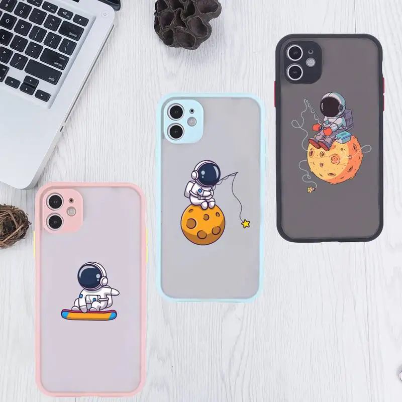 

Fun cartoon astronaut Phone Case Clear Funda matte transparent For blue iPhone 7 8 x xs xr 11 12 pro plus max mini