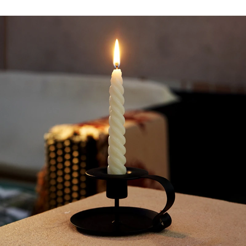 

Retro Nordic Minimalist Candlestick Stand Candle Holder Vintage Classic Look Taper Holder Matte Black Home Wedding Decoration