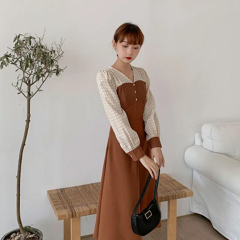 

2021 Spring Autumn French Retro Black Long-sleeved Dress Waist Slim Thin Black Splicing Plaid Temperament Goddess Dresses Y215