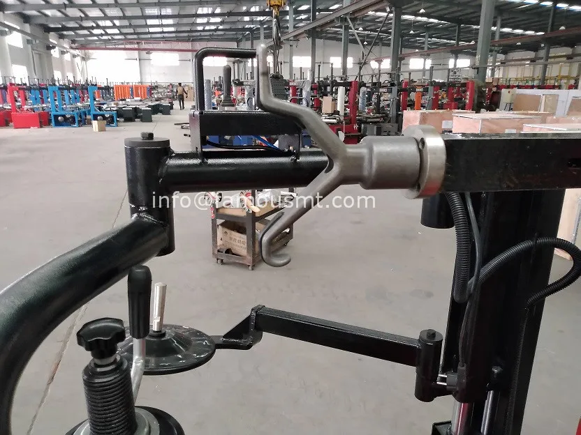 Шиномонтажный станок для шин| |