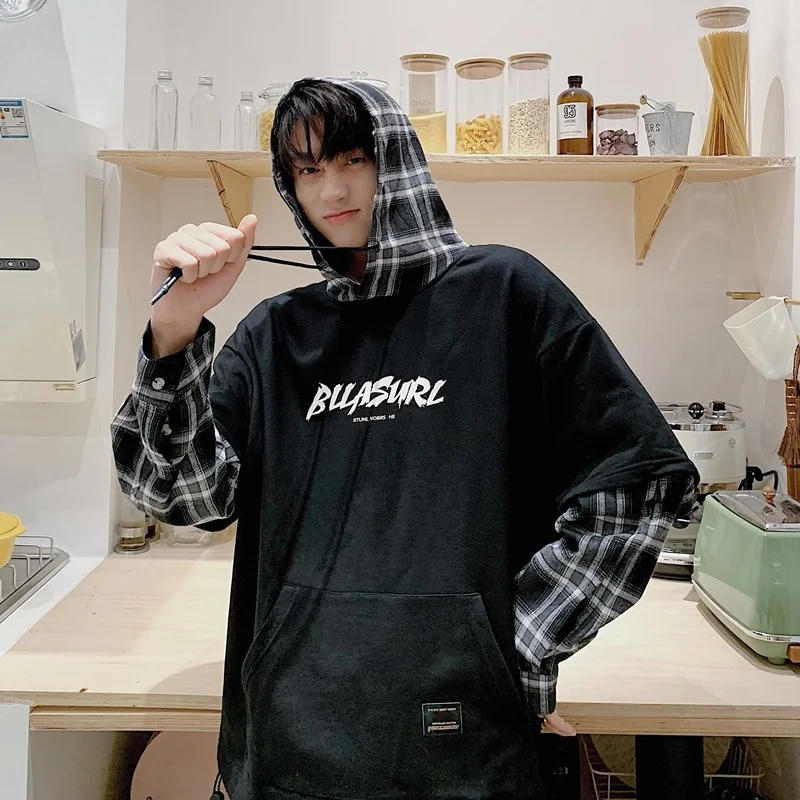 

Spring and autumn vacation two Hooded Sweater men's trend Plaid stitching hip hop top loose hoodie coat