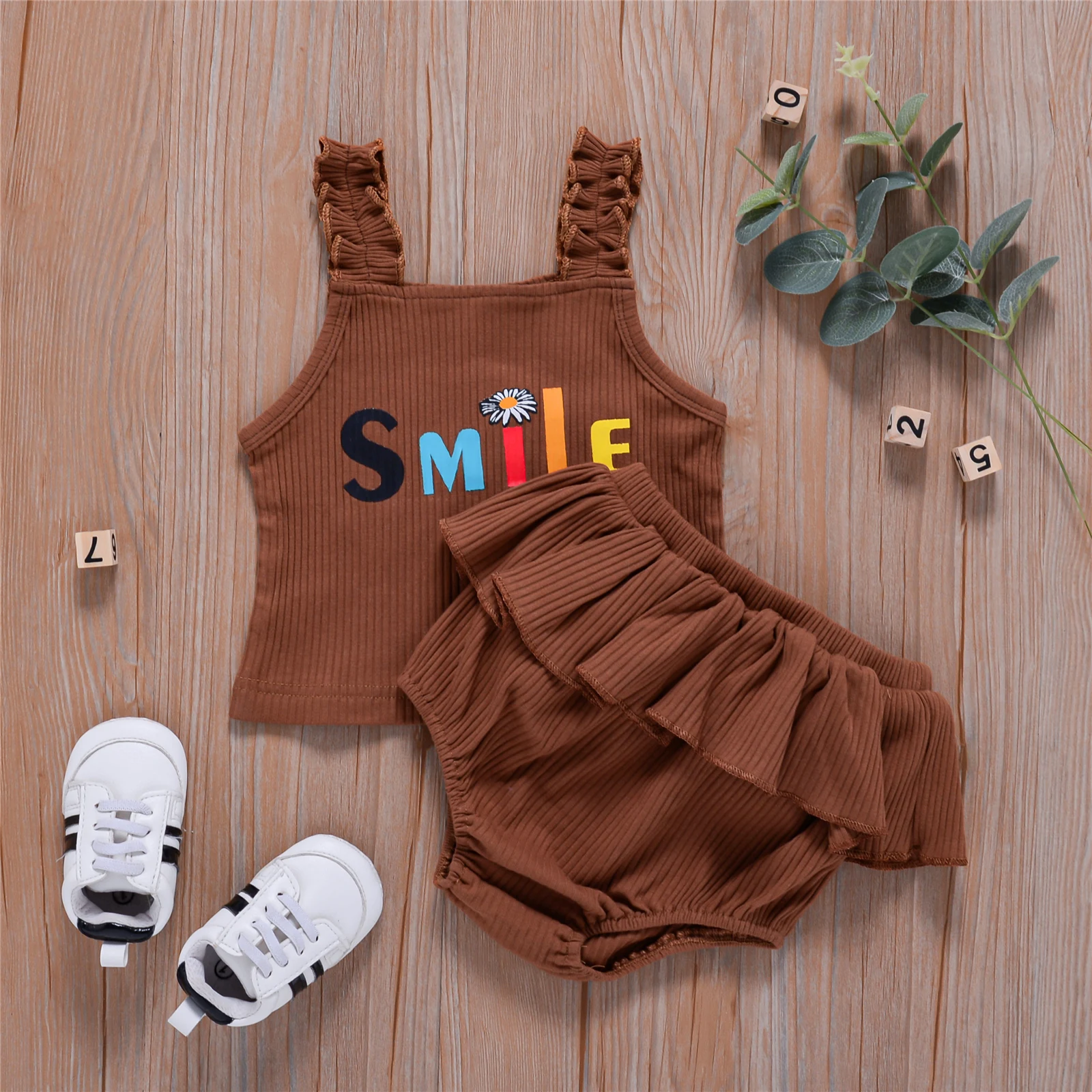 

2Pcs Baby Girl 0-24M Summer Outfits Letter Print Sleeveless Ribbed Tank Tops + Solid Color Ruffled Shorts for Toddlers