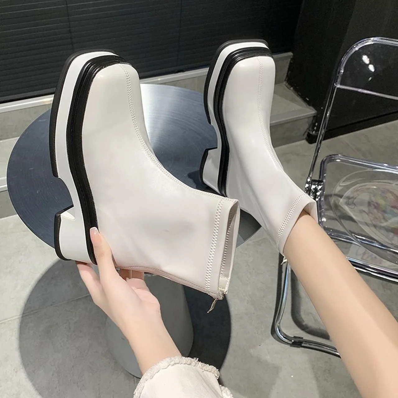

2021 new women Chelsea boots fashion autumn and winter leather handmade ankle boots square toe thick heel Martin boots
