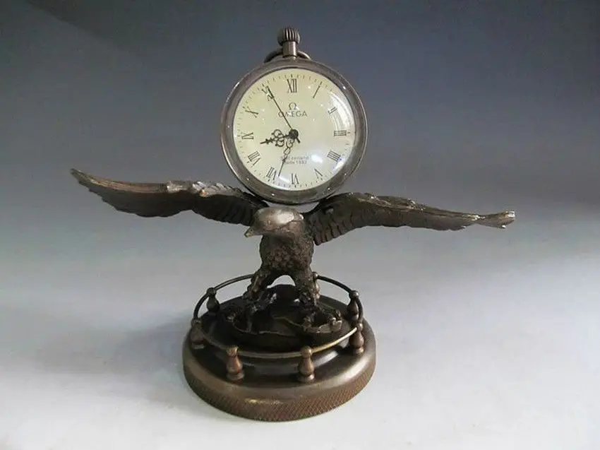 

Fashion Retro Desk Bronze Eagle Sculpture Mechanical Clock Watch Statue Office Mechanical Mesa Clocks Decoration Home Gift