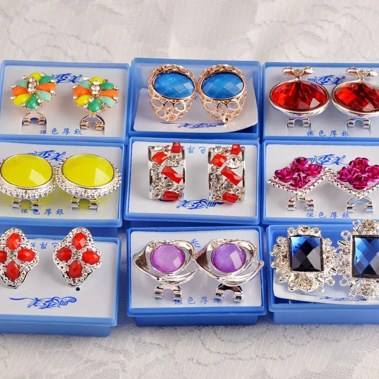 Женские серьги-пусеты 20 пар/лот