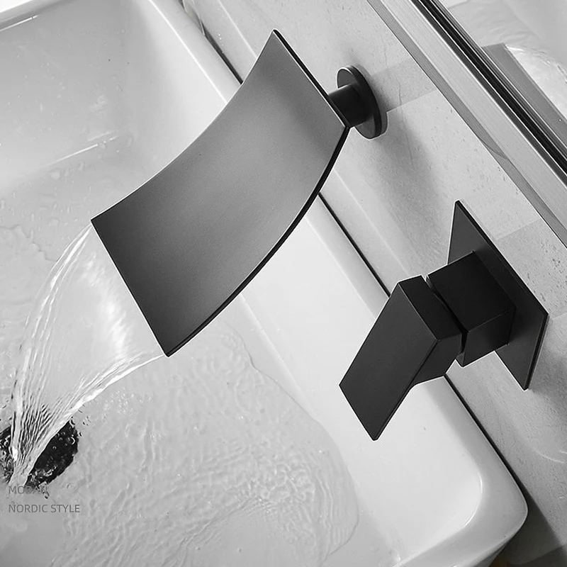 Смеситель для раковины Водопад качественный черный настенный кран из латуни