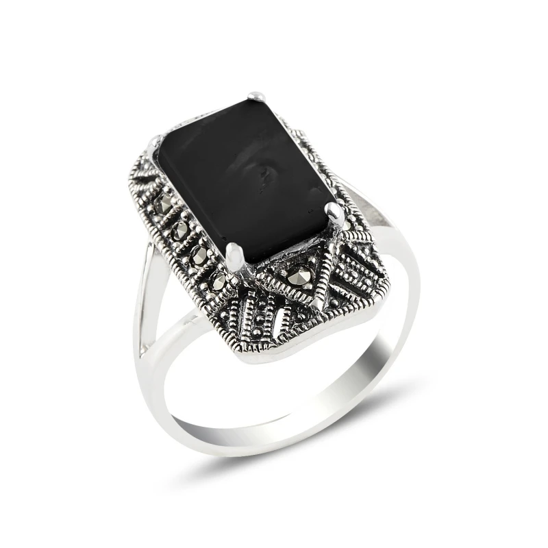 

Silverlina Silver Onyx & Marcasite Ring