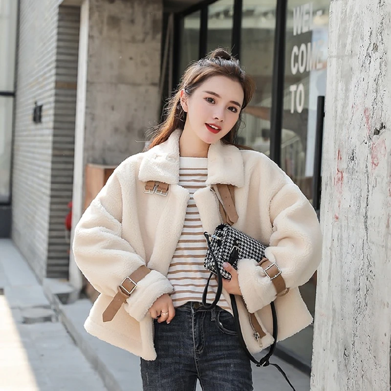 

Short lamb wool coat 2020 autumn and winter new loose and comfortable jacket fur one-piece grain wool Korean lamb wool coat