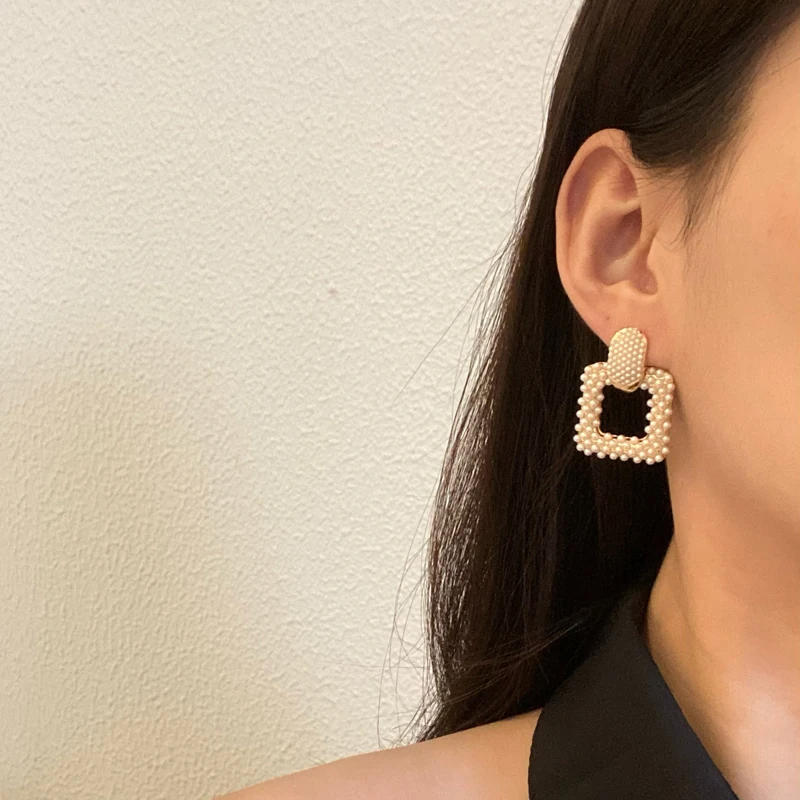 

925 Silver Needle French Style Simulated Pearl Earring 2021 New Vintage Temperament Square Earrings For Women Girl Wedding Gifts