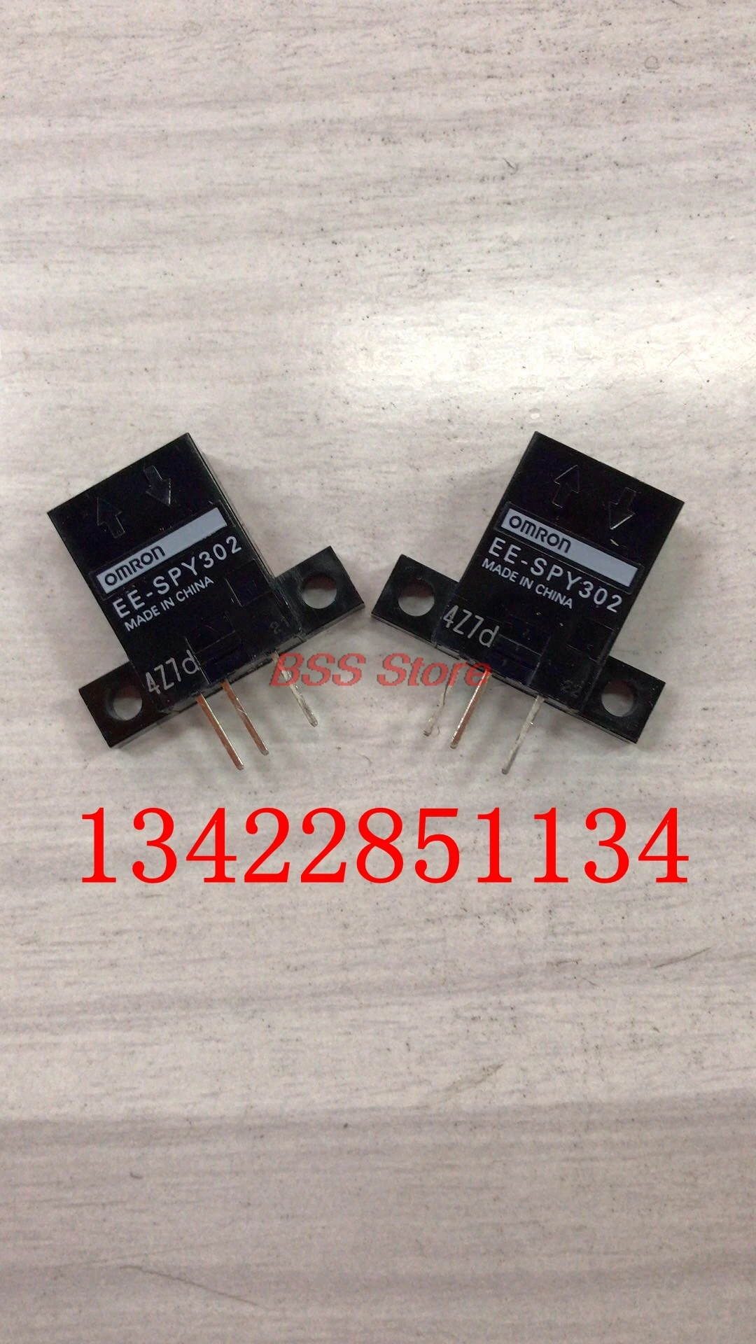 

EE-SPY302 Photoelectric Switch Reflective Miniature Photoelectric Sensor Brand New & Original