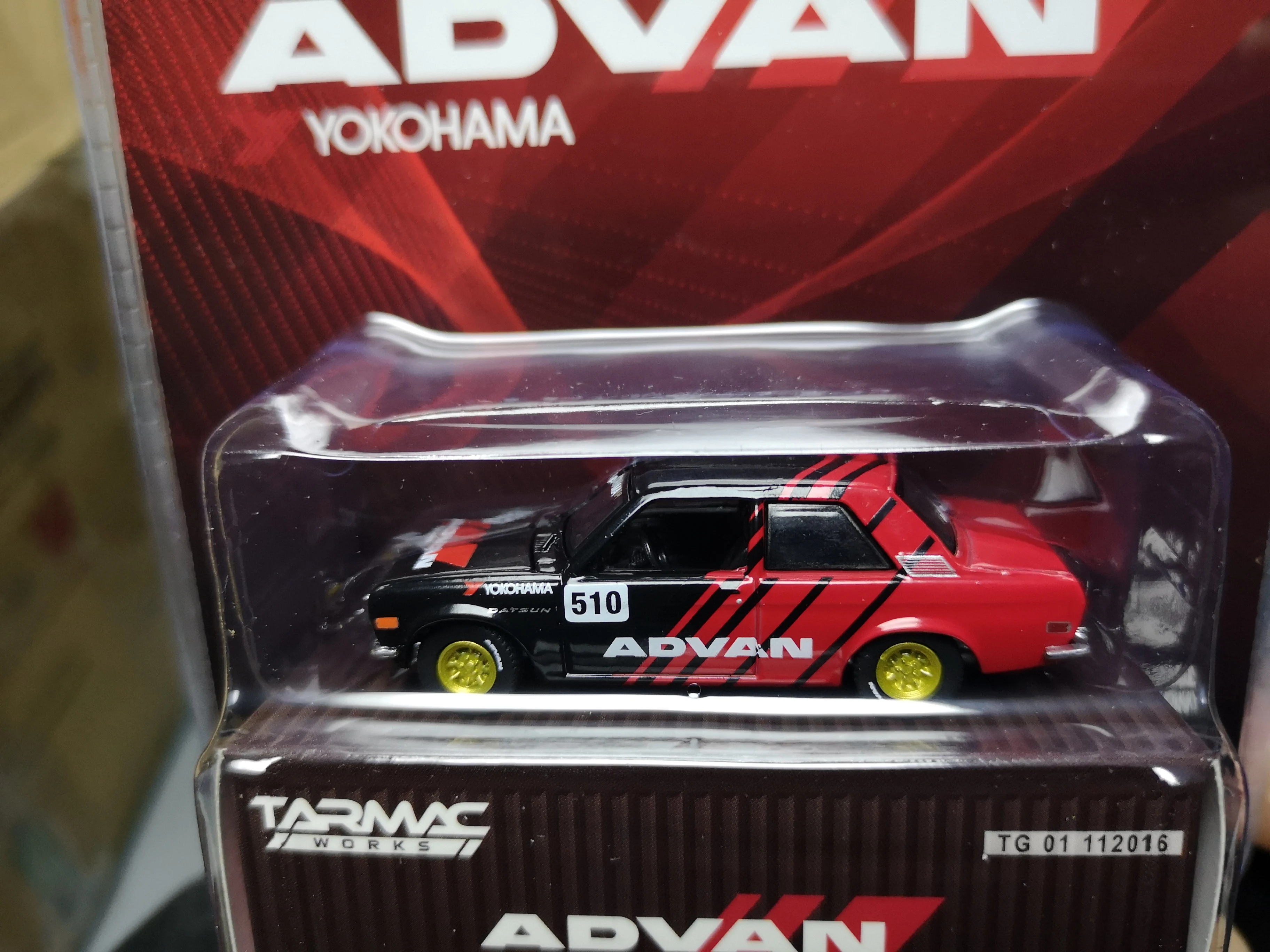 

GreenLight 1/64 Nissan Datsun 510 ADVAN Collector Edition Metal Diecast Model Cars