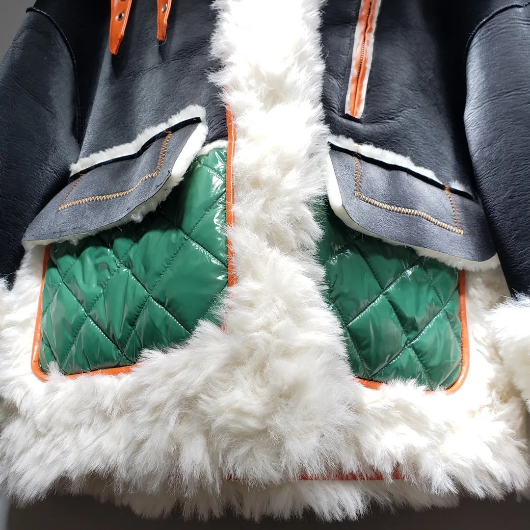 Куртка женская зимняя из овечьей шерсти толстая матовая | Женская одежда