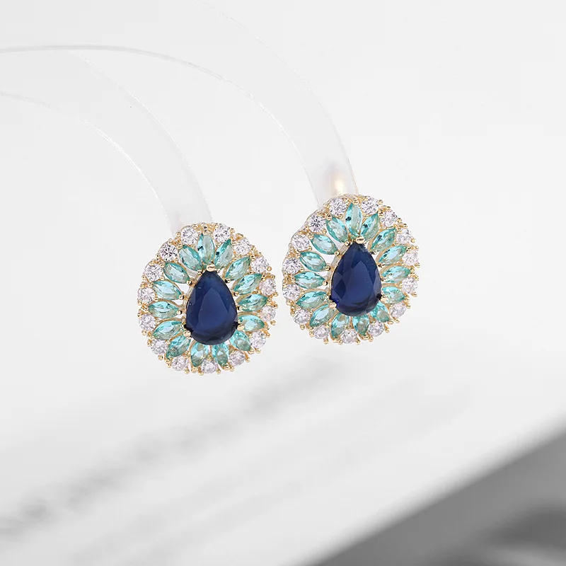 

Elegant Blue Cubic Zirconia Water Drop Earings For Women Wedding Party Gifts Jewelry, Sparkling Crystal Stud Earrings Lady