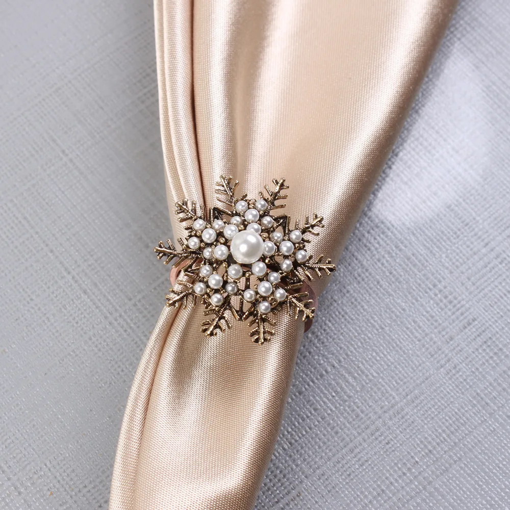 

12 / PCS hotel tableware decoration snowflake napkin buckle christmas snowflake napkin ring towel buckle