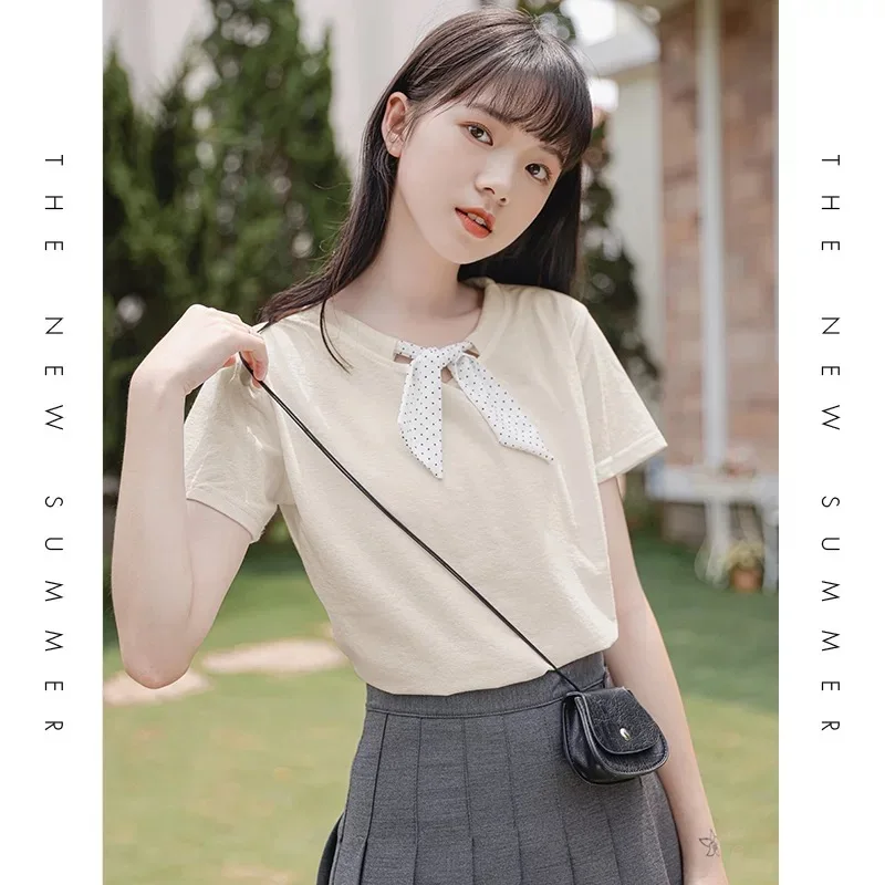 

2021 Summer beige Fashion T Shirt Women Woman Tshirt