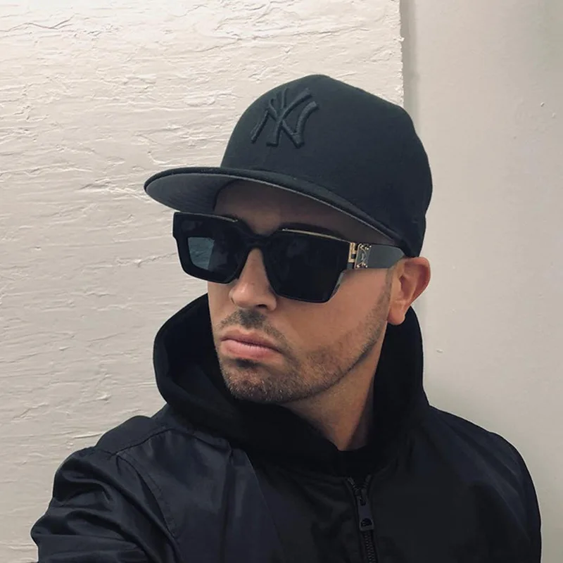 

Shield Square Sunglasses Men's 2021 Luxury Brand Designer Sun Glasses Women Female Gradient Color Eyeglasses Oculos UV400