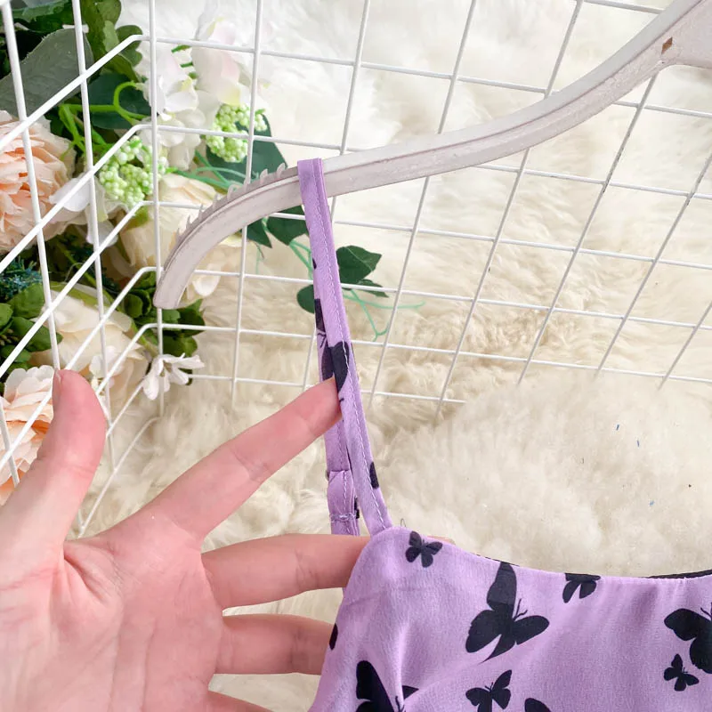 Женское облегающее платье без рукавов с открытыми плечами и принтом бабочек |