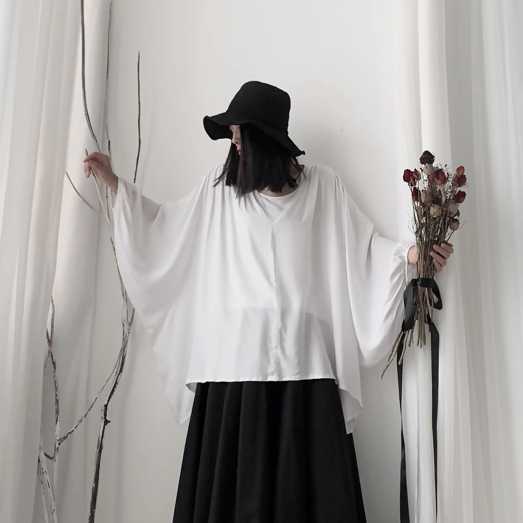 Женская одежда Yamamoto Dark Свободный пуловер в стиле ретро с рукавом летучая мышь |