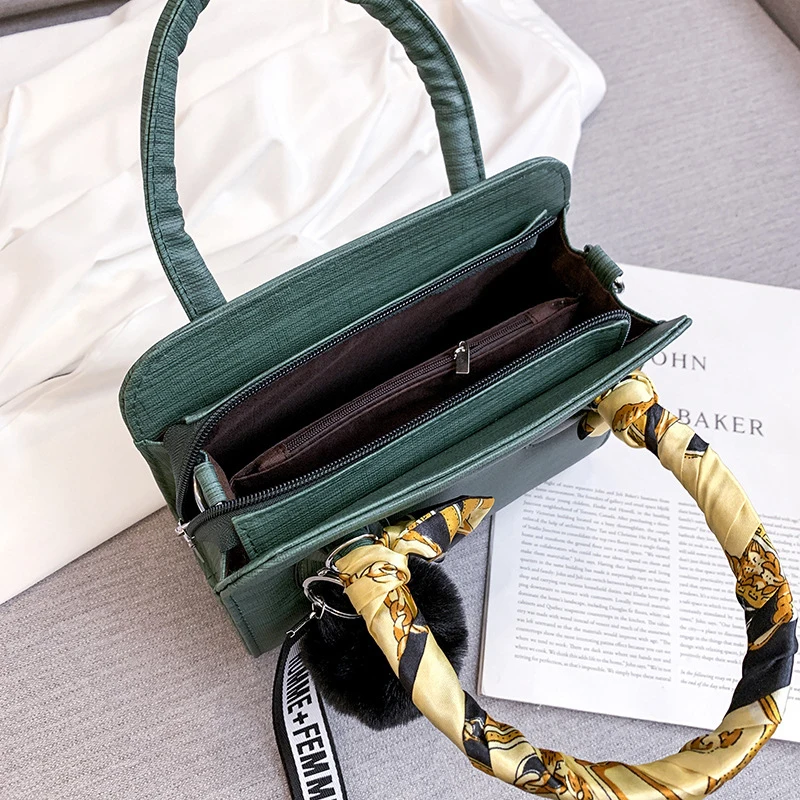 

Women's Trendy Handbag Designer Design Silk Scarf Pendant Large Capacity Medium Hardness One-Shoulder Diagonal Bag